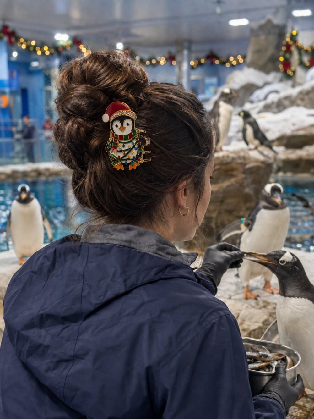 NWT - Piper K Penguin wrapped in Jeweled Holiday Lights Metal Hair Clip